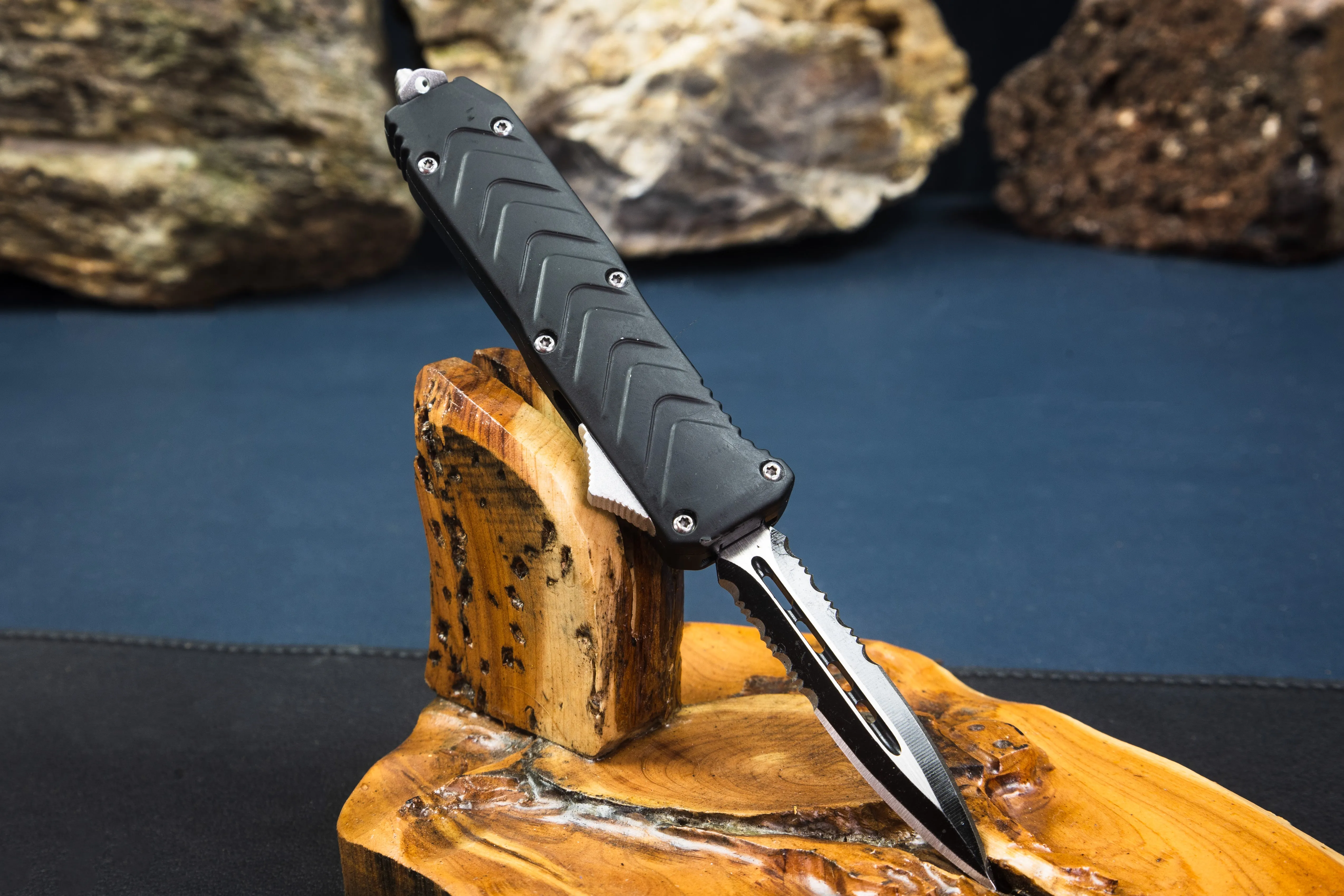 Gripster Handle OTF Knife - Double Edge Serrated